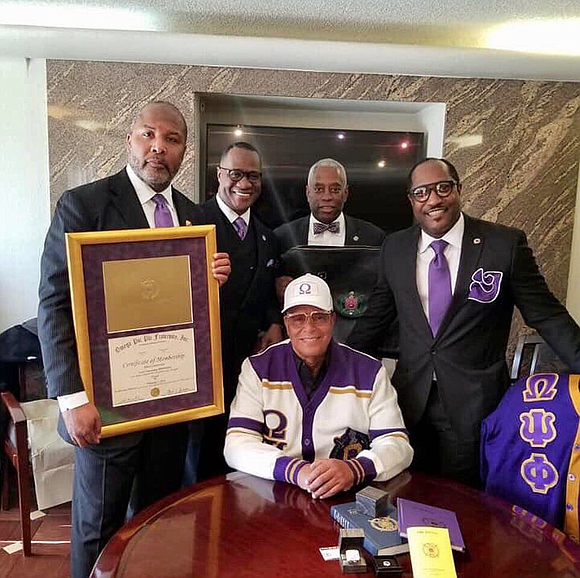 Omega Psi Phi inducts Minister Louis Farrakhan