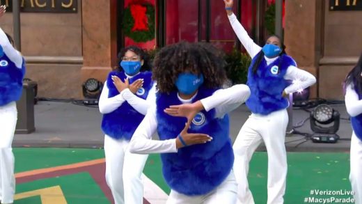 Check out the women of Zeta Phi Beta who are celebrating the Centennial Anniversary of the founding of their historic organization in 1920 at Howard University, featured at the Macy's Thanksgiving Day Parade! They're the first D9 organization to be featured in the history of the parade!